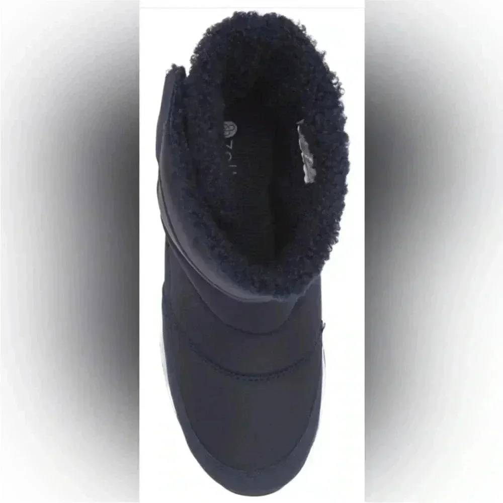 New in Box ZELLA Quilted Fleece Lined Winter Snow & Rain Boot Navy Big Kid Sz 3